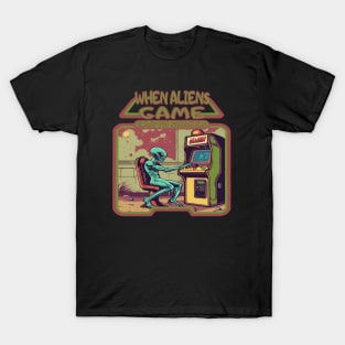 Alien Retro Gaming T-Shirt